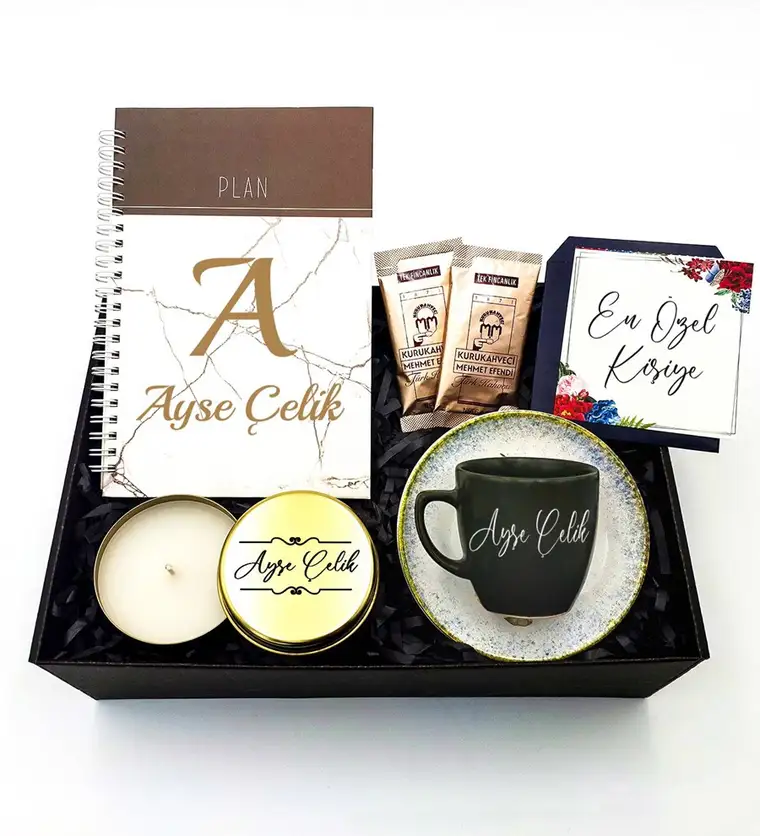 Kişiye Özel Defter & Yeşil Fincan & Gold Metal Kutulu Mum & Türk Kahvesi Hediye Seti - Karabük çiçek siparişi