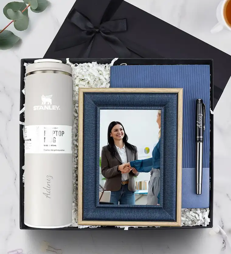 Stanley & Defter & Kalem & Çerçeve Hediye Seti - Bitlis çiçek siparişi